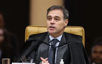 Mendonça rebate acusações de Moraes e pede a Fachin arquivamento de ação