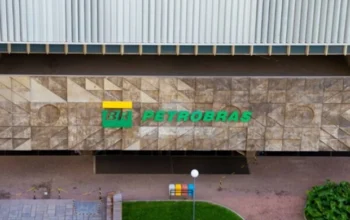 Petrobras aprova adesão à nova subvenção de R$ 1 por litro de diesel