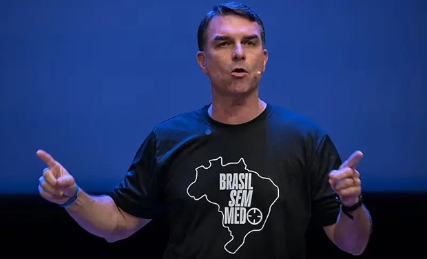 Polymarket paga perfis para promover chances de Flávio Bolsonaro na eleição