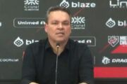 Presidente do Atlético-GO reclama do fim das bets e ataca Lula: “Não gosto de petista”