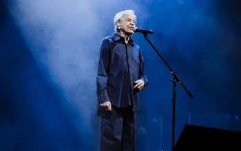 Caetano Veloso fará show de graça em Brasília em setembro