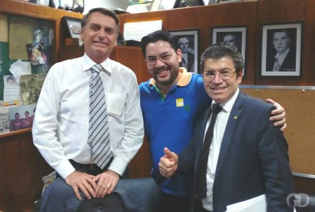 Pastor autor de projeto contra Nossa Senhora Aparecida foi assessor de Bolsonaro