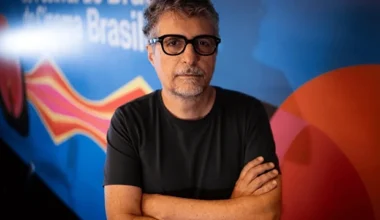 Kleber Mendonça Filho avalia O Agente Secreto: “Não faria nada diferente”