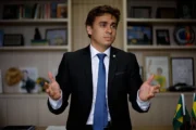 Deputada Sâmia Bonfim pede que STF investigue elo entre Nikolas e Vorcaro