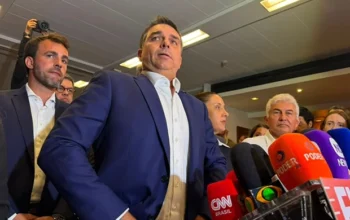 Senado banca segurança de Flávio Bolsonaro e mantém valor em sigilo