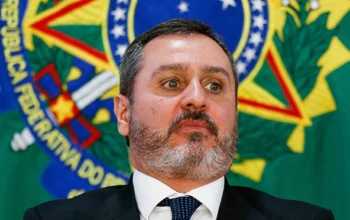 Superintendentes da PF em 22 estados e DF manifestam apoio a Andrei Rodrigues