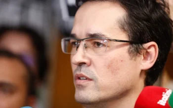 TSE suspende atos de campanha de Deltan Dallagnol ao Senado