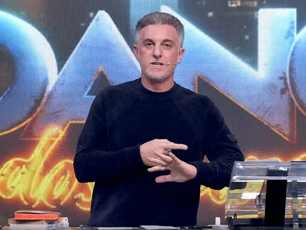Vereador do PT aciona Justiça contra “Tinder eleitoral” divulgado por Huck