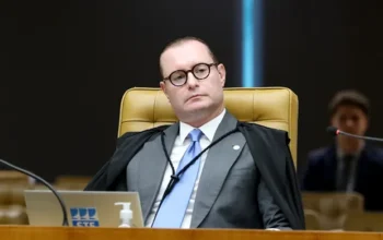 Zanin cobra responsabilização criminal após Dallagnol expor seu sigilo fiscal