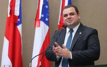 Amazonas dispensou ajuda federal contra queimadas, diz Ministério do Meio Ambiente