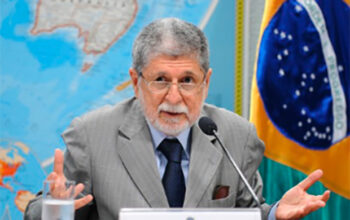 Celso Amorim rebate Trump: “quem tentou fraudar a eleição foi a Meta”