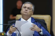 Dino manda PF investigar se houve recursos externos na campanha de Flávio