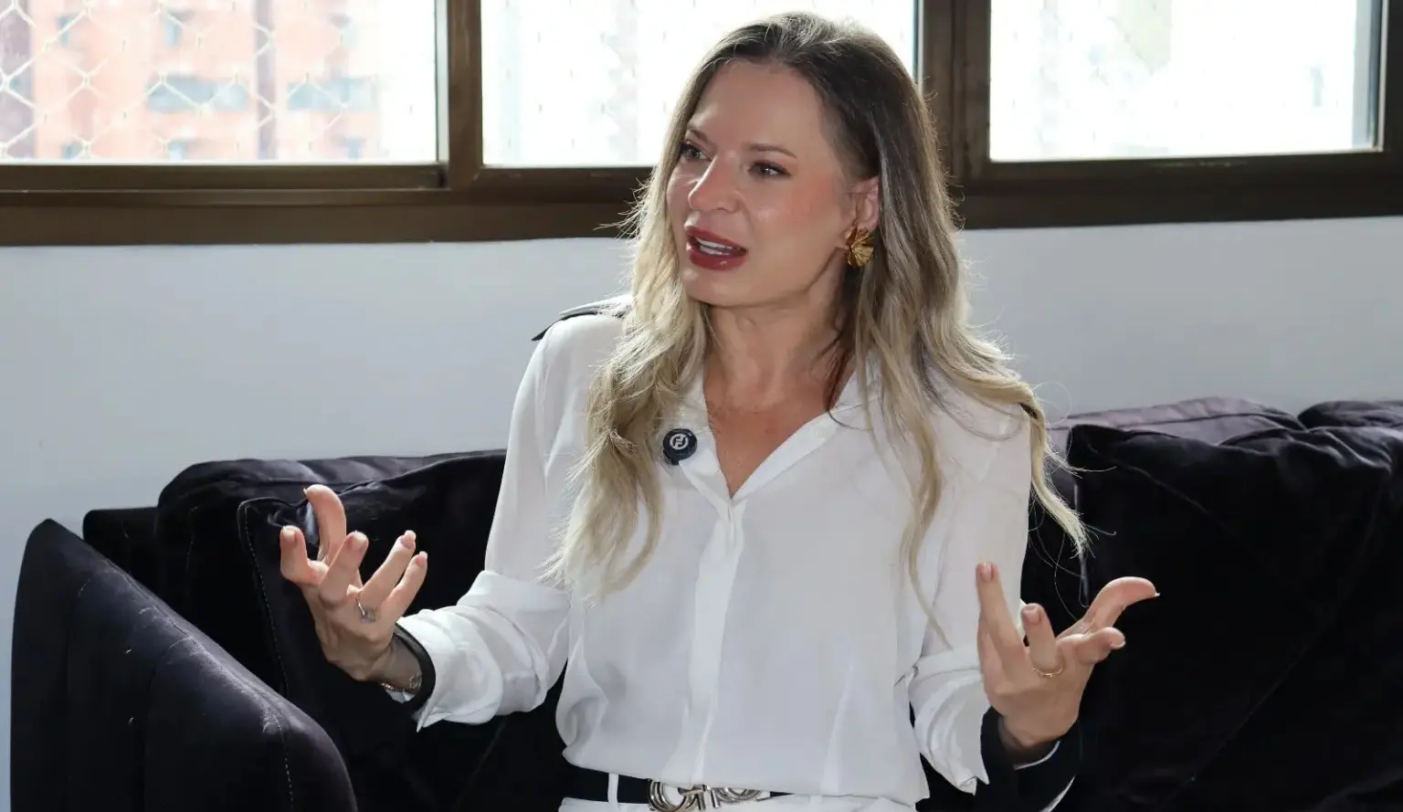 Joice Hasselmann declara voto em Lula e explica o motivo: “Bolsonaro tentou me matar”