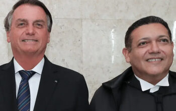 Kassio Nunes assume pedido de Bolsonaro para anular condenação no STF