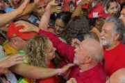 Lula cresce e empata com Flávio Bolsonaro na semana da eleição, diz pesquisa BTG/Nexus