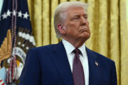 NYT diz que vitória de Flávio Bolsonaro ampliaria influência de Trump na América Latina