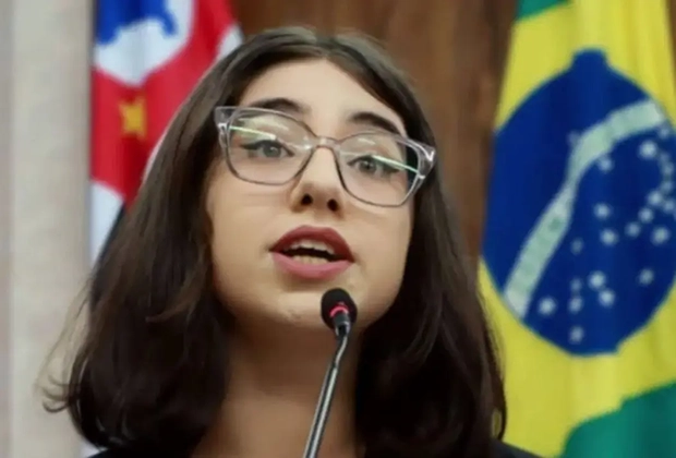 Protesto faz Câmara de Santos suspender homenagem a Eduarda Campopiano