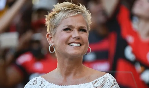 Xuxa faz o L e reforça apoio a Lula após desmentir vídeo bolsonarista
