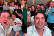 VÍDEO mostra festa antes da hora no QG de Flávio Bolsonaro